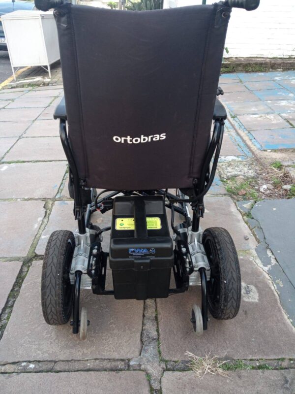 Cadeira de rodas motorizada Ortobras modelo E4 44cm Larg 48cm Prof - Imagem 6